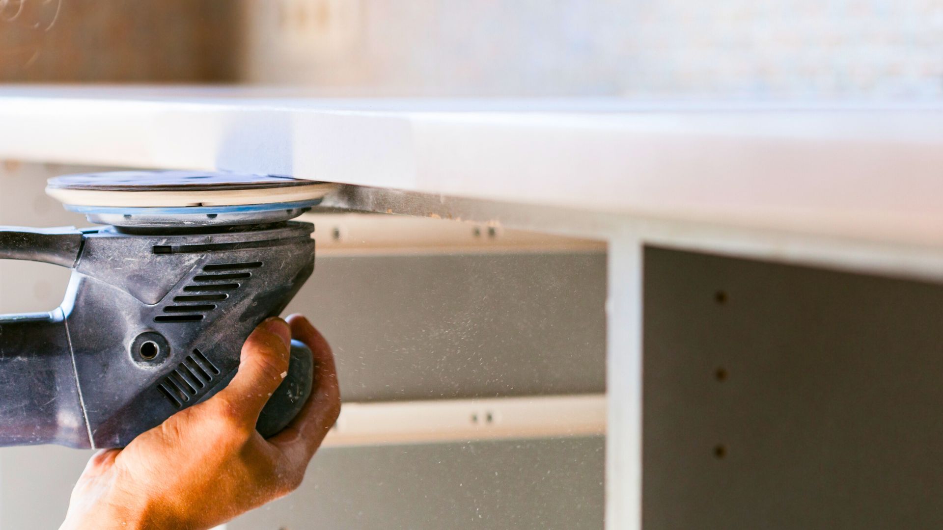 Professional Countertop Refinishing: How To Tell if you Need One?